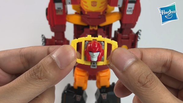 Power Of The Primes Leader Wave 1 Rodimus Prime Chinese Video Review With Screenshots 59 (59 of 76)